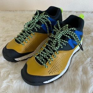 **SOLD** NEW Nike ACG Okwahn 2 'Dark Citron'